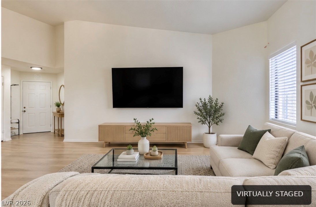 Photo 6 of 15, 5016 S Rainbow Boulevard #202