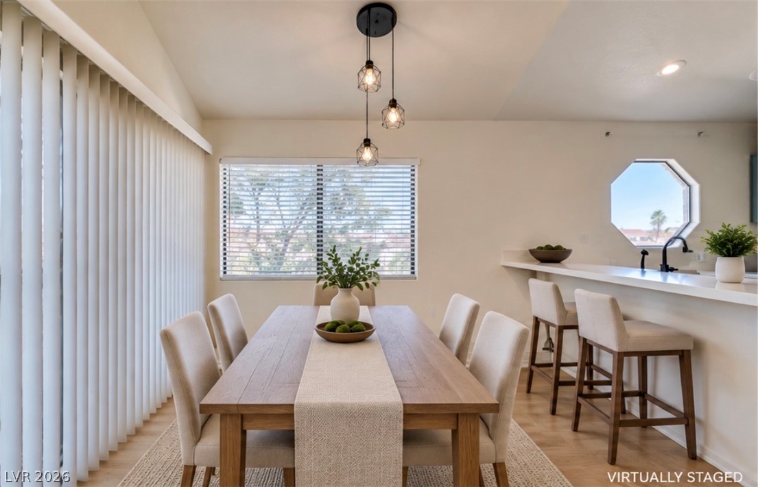 Photo 9 of 15, 5016 S Rainbow Boulevard #202