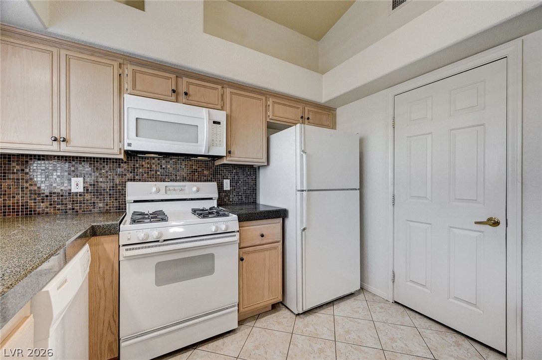 Photo 16 of 47, 9436 Mount Cherie Avenue #103