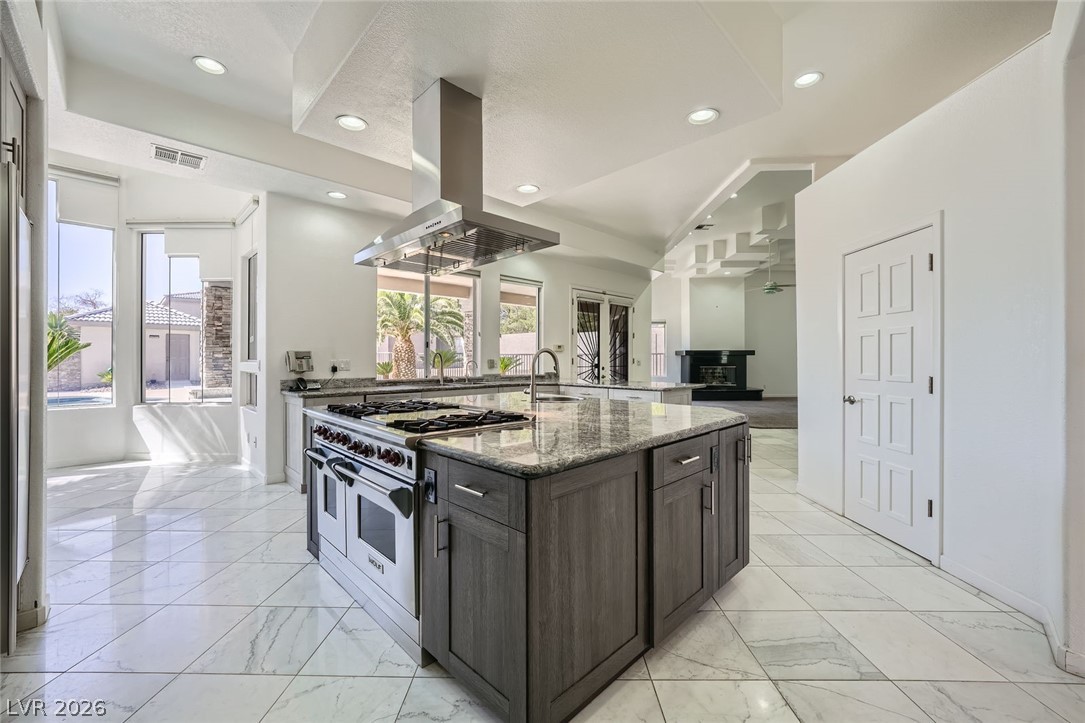 Photo 9 of 64, 7901 Obannon Drive
