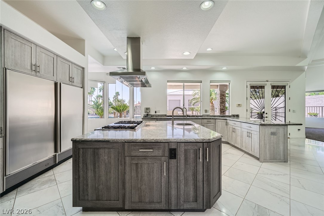 Photo 10 of 64, 7901 Obannon Drive