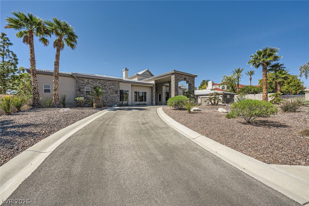 Photo 3 of 7901 Obannon Drive