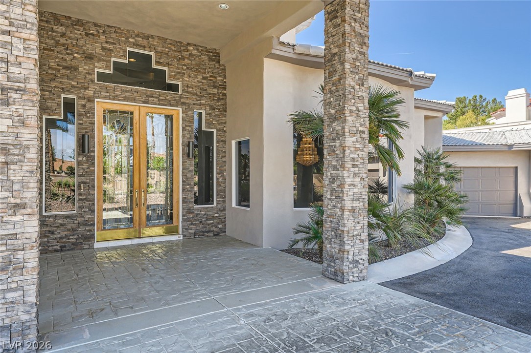 Photo 5 of 7901 Obannon Drive