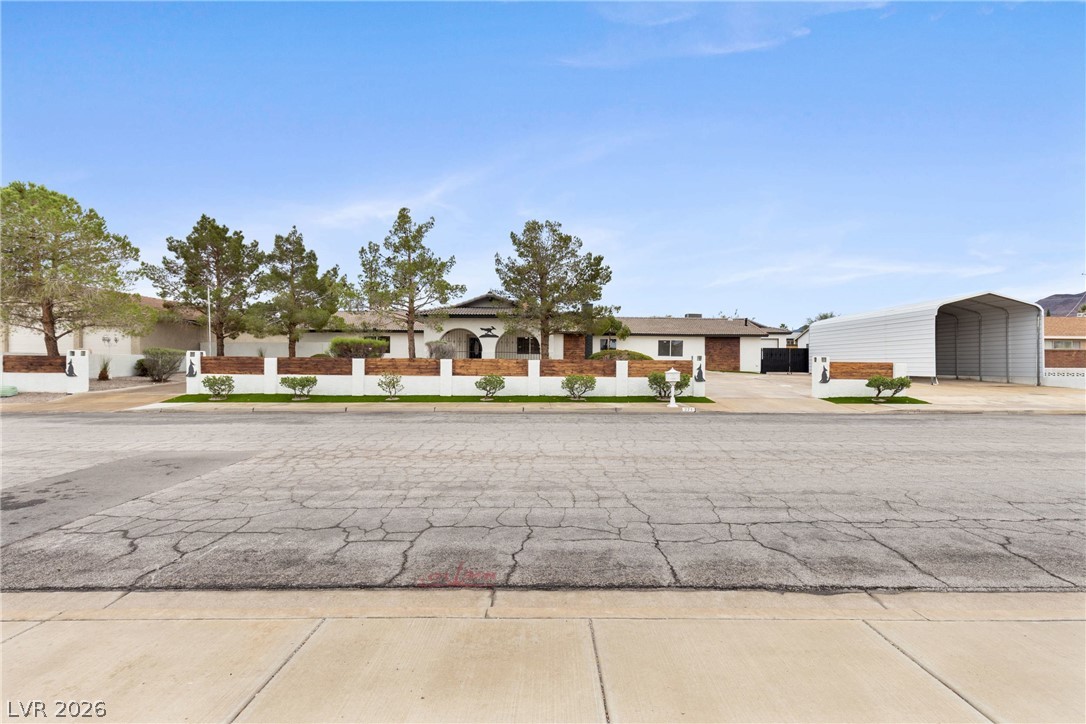 Photo 45 of 60, 271 E Middleton Drive
