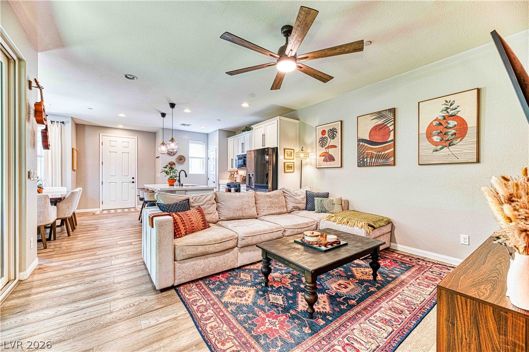 718 Cottonwood Hill Place, Henderson 89011
