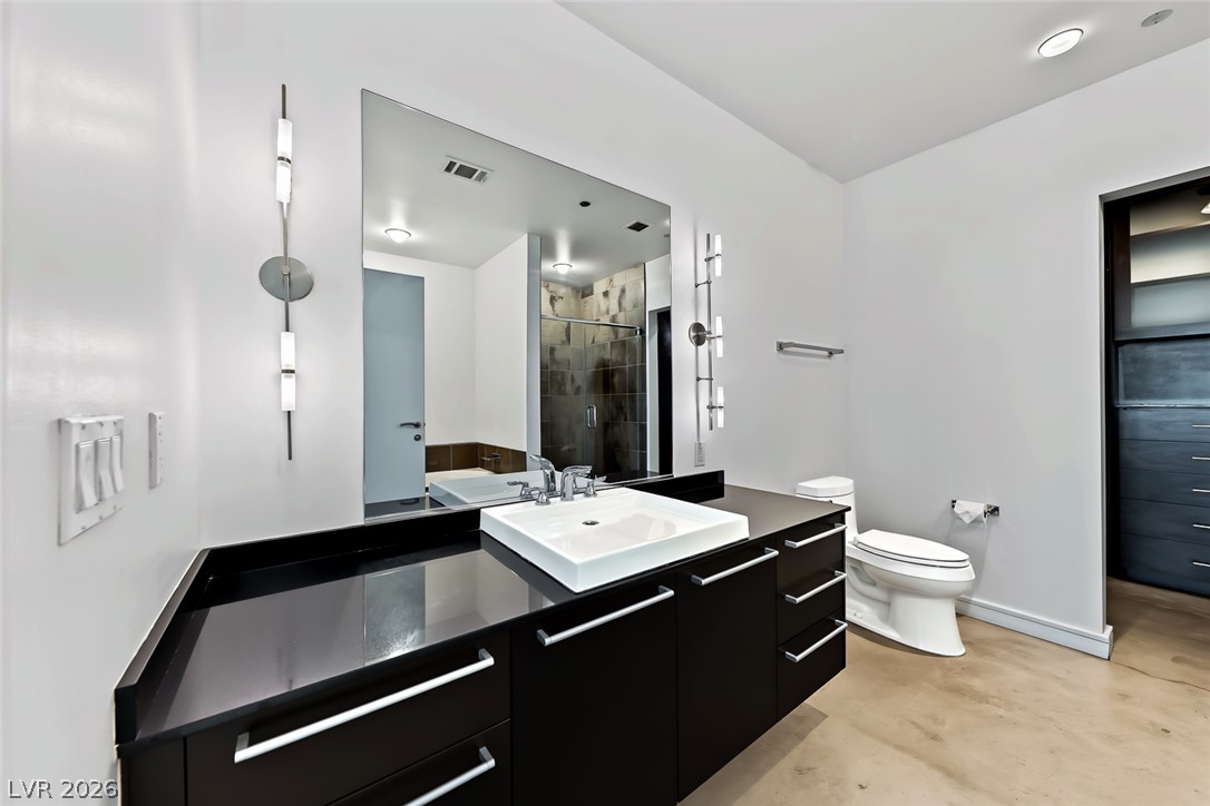 Photo 46 of 97, 200 Hoover Avenue #1409