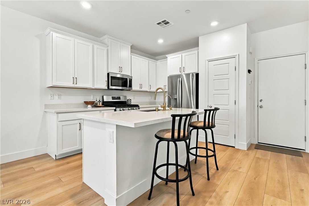 Photo 8 of 28, 7340 N Decatur Boulevard #4