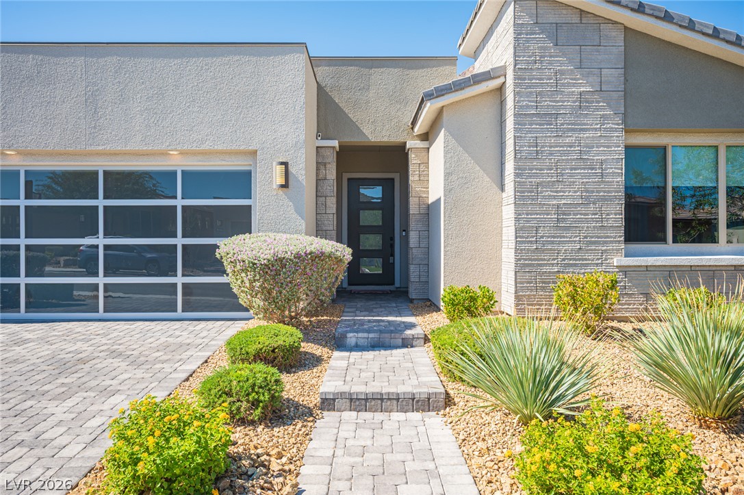 Photo 5 of 3013 Sierra Juniper Court