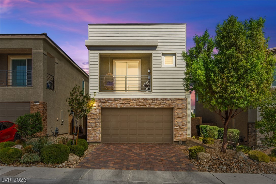 8910 Sasquatch Run Avenue, Las Vegas 89166