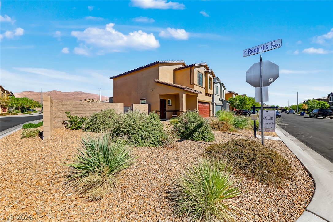 Photo 6 of 35, 3848 Berenices Avenue