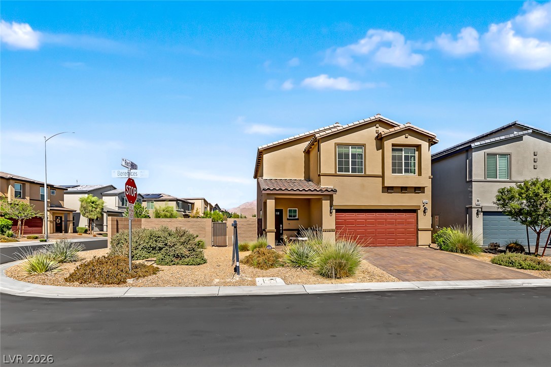 Photo 7 of 35, 3848 Berenices Avenue