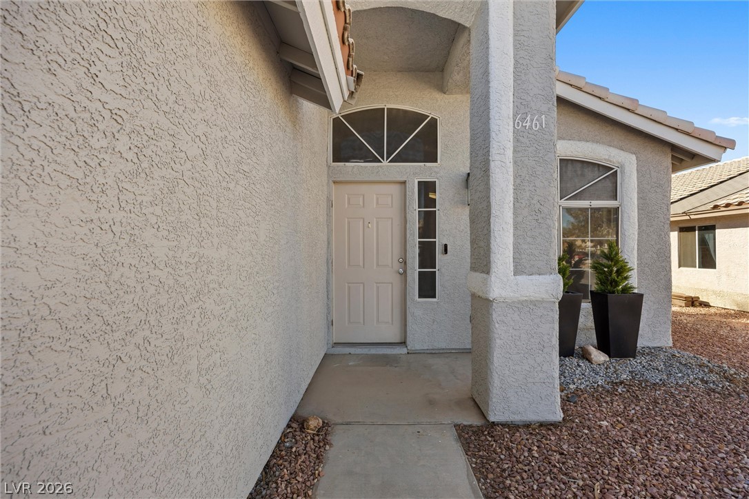 Photo 4 of 6461 Grand Oaks Drive