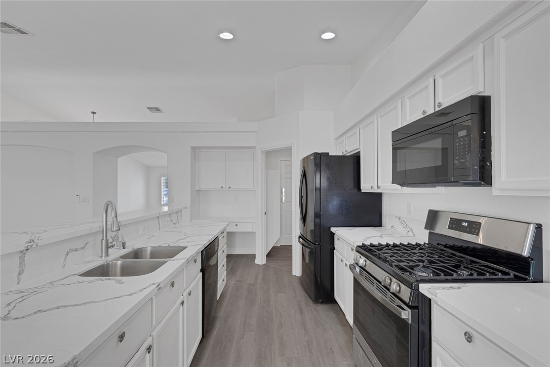 Photo 15 of 48, 5808 Spinnaker Reach Avenue