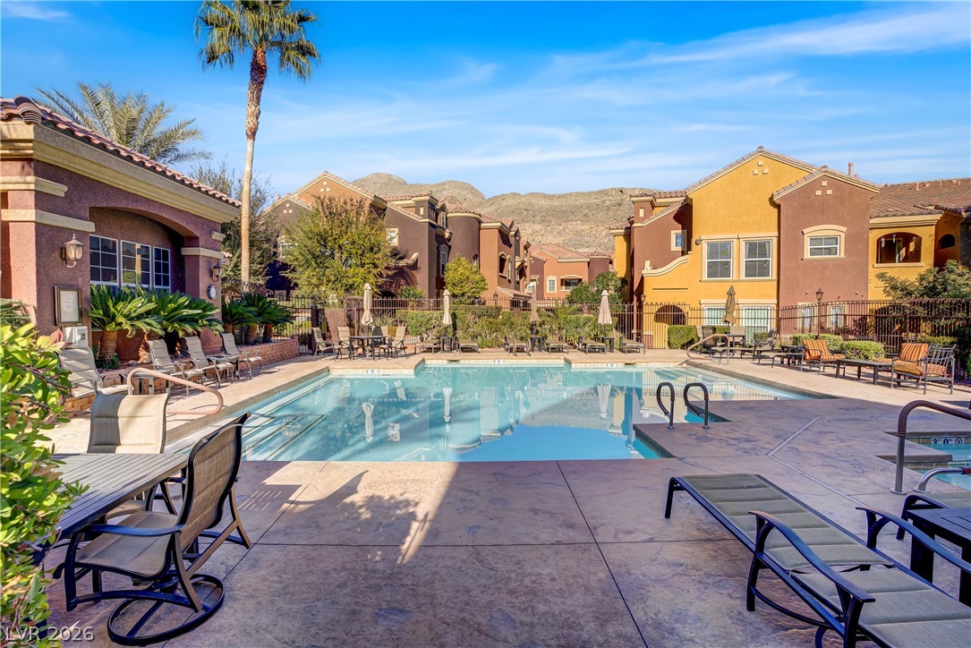 Photo 32 of 32, 3975 N Hualapai Way #167