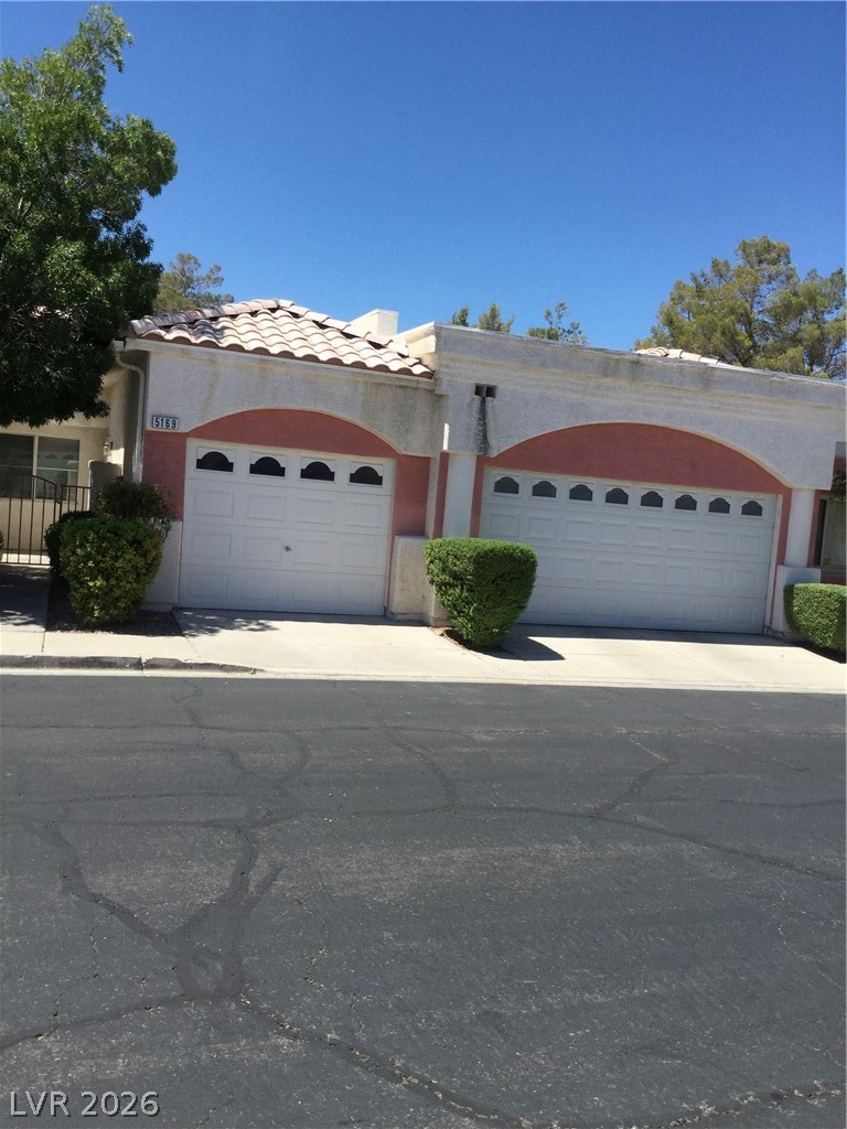 Photo 6 of 21, 5169 Briar Meadow Way