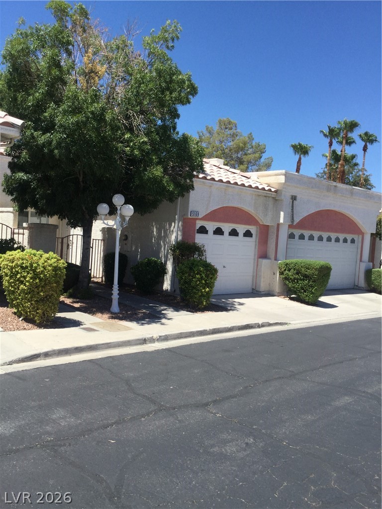 Photo 8 of 21, 5169 Briar Meadow Way