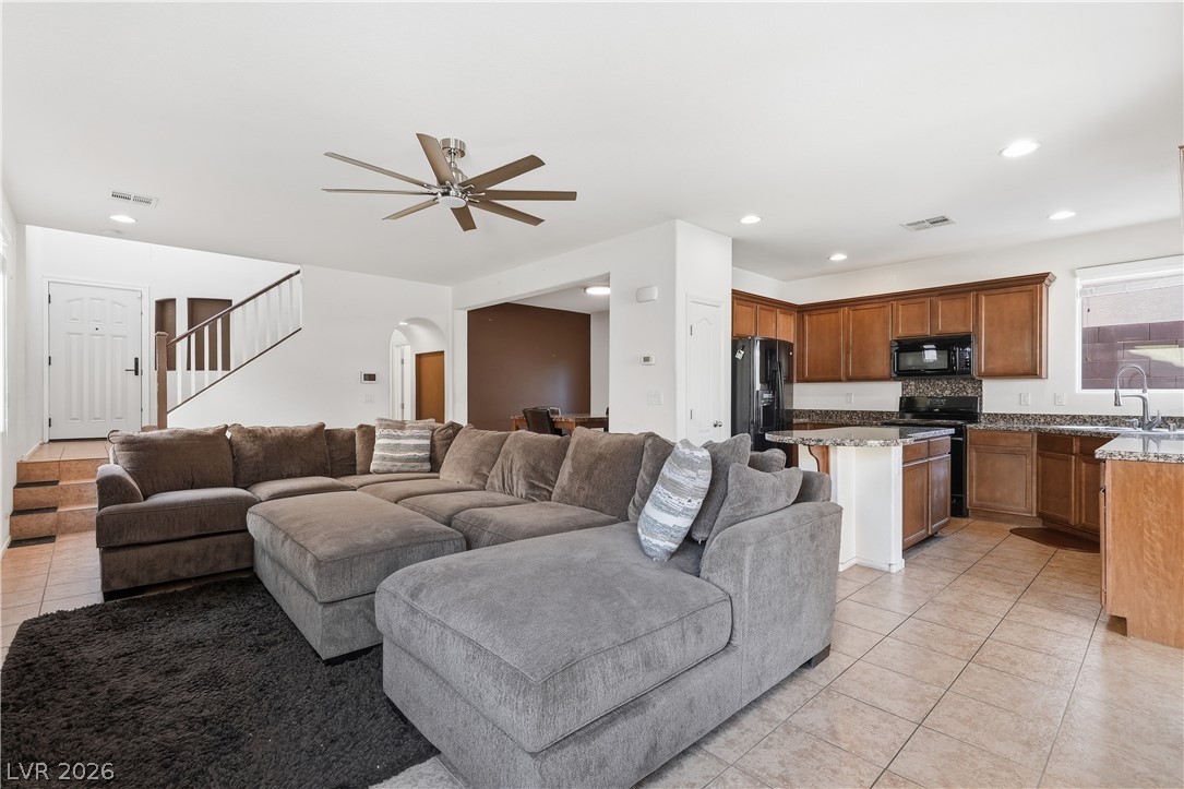 Photo 6 of 21, 7707 Lone Shepherd Drive