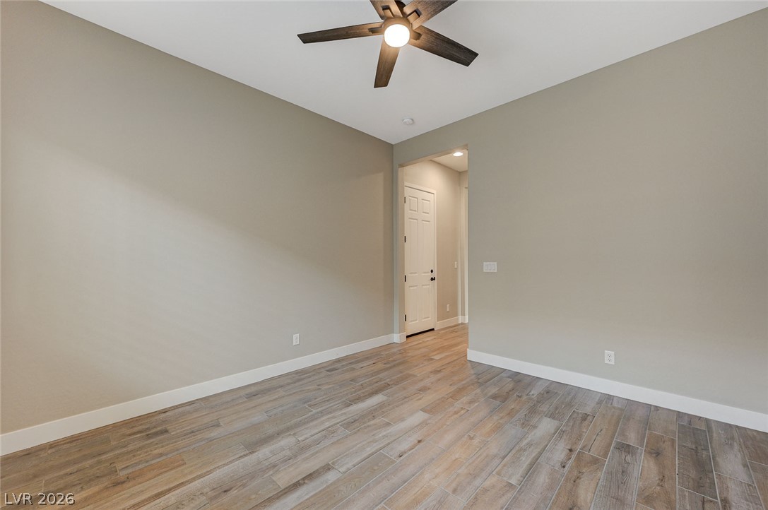 Photo 4 of 3937 Speckled Wood Avenue