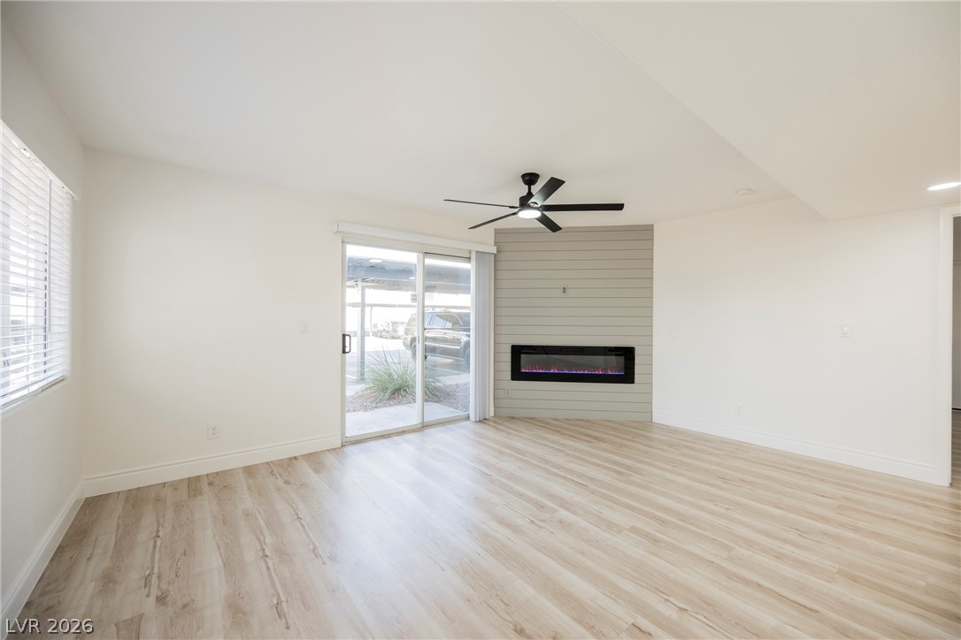 Photo 10 of 17, 5330 Duralite Street #103