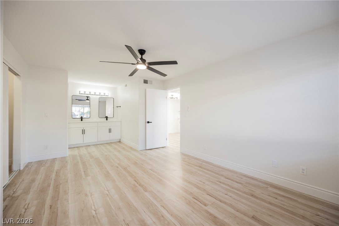 Photo 11 of 17, 5330 Duralite Street #103