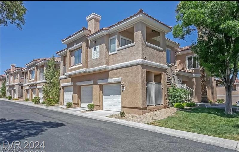 251 S Green Valley Parkway #2212, Henderson 89012