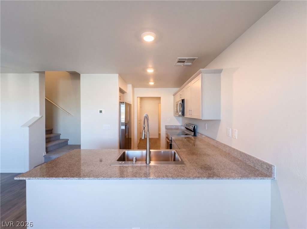 Photo 7 of 17, 12284 Radiant Sunrise Road #2