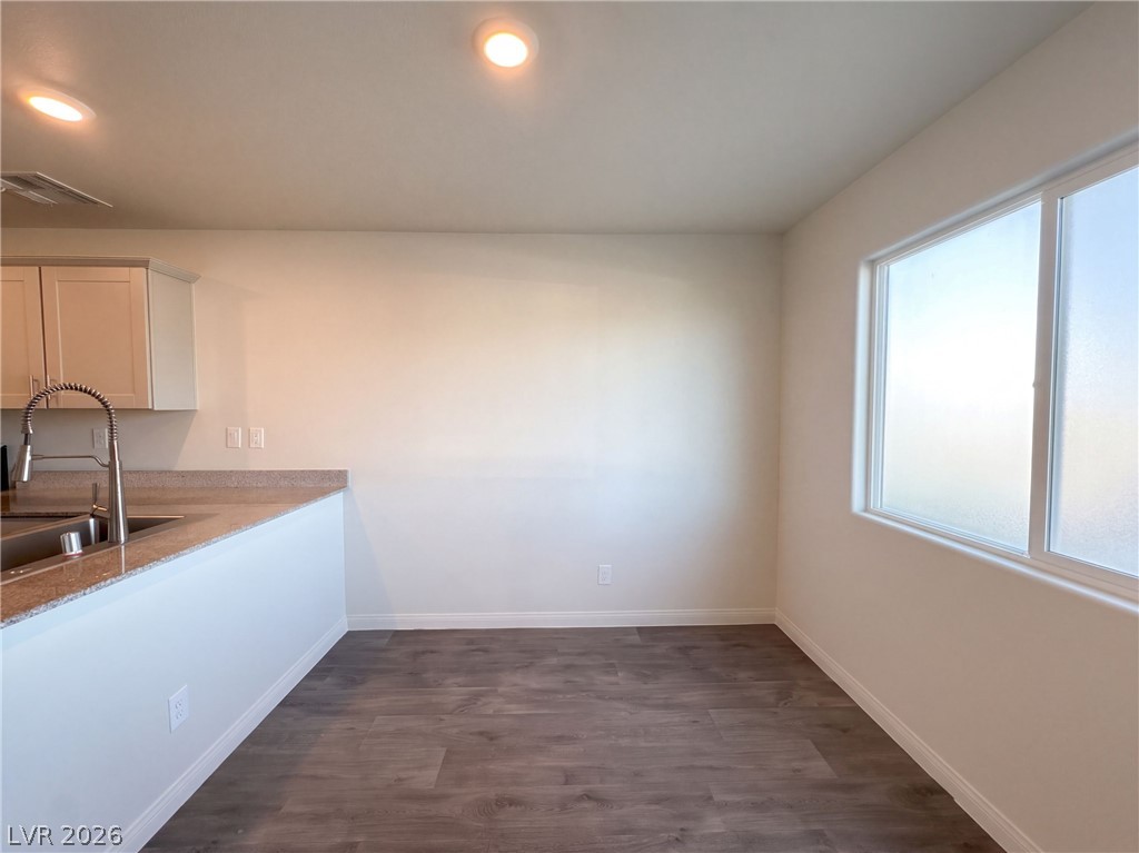 Photo 8 of 17, 12284 Radiant Sunrise Road #2