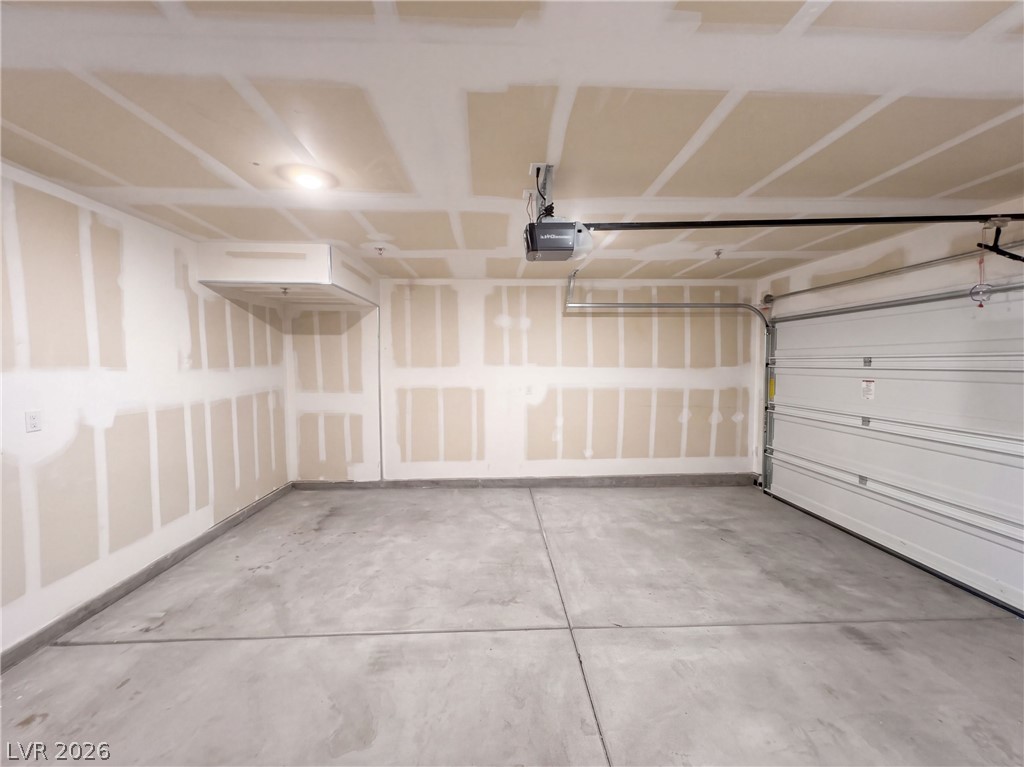 Photo 11 of 17, 12284 Radiant Sunrise Road #2