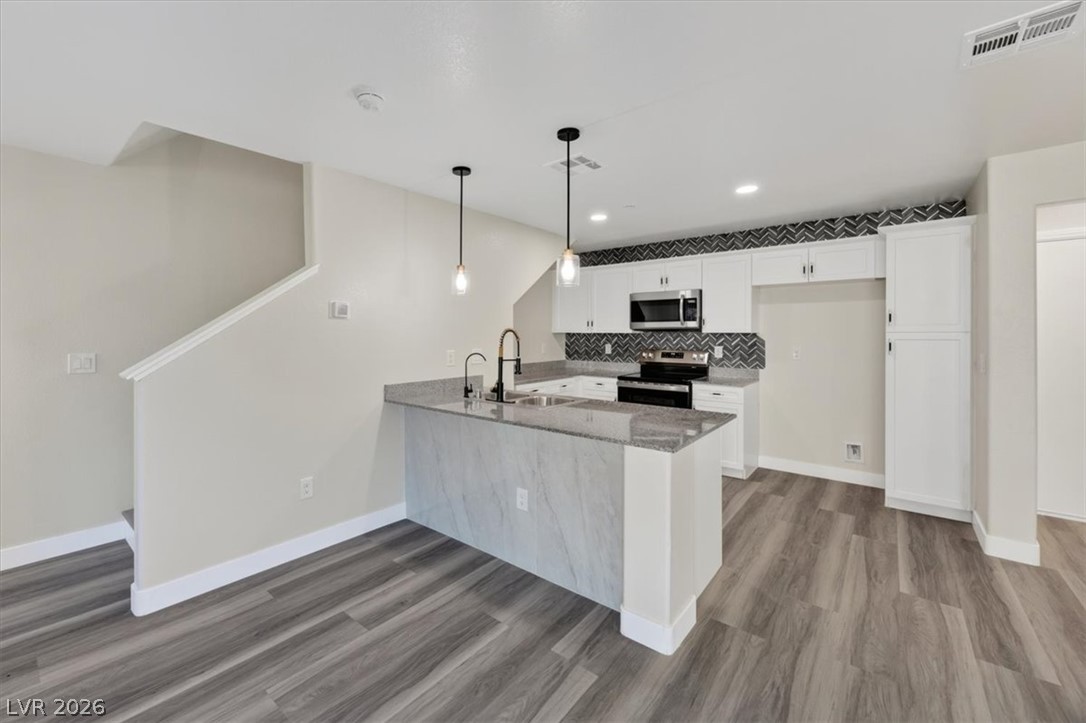 6811 Sage Gold Court, North Las Vegas 89086