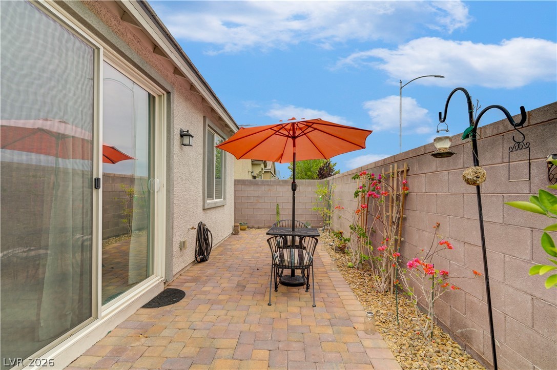 Photo 45 of 64, 1305 Ossa Street