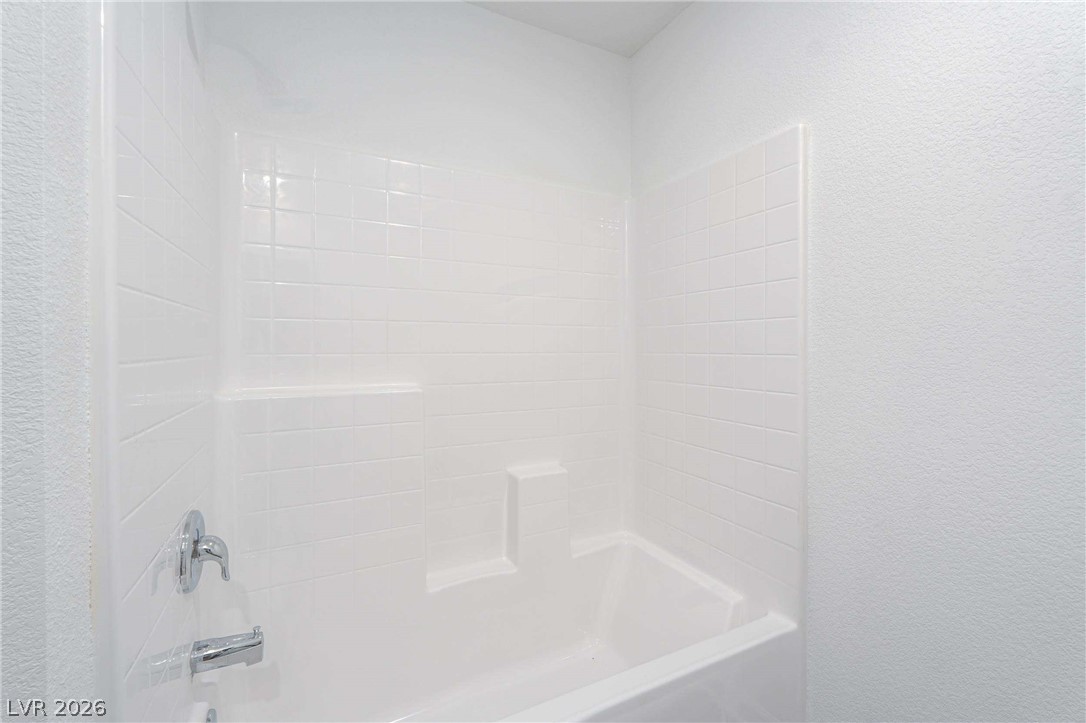 Photo 17 of 18, 664 S Viento Drive