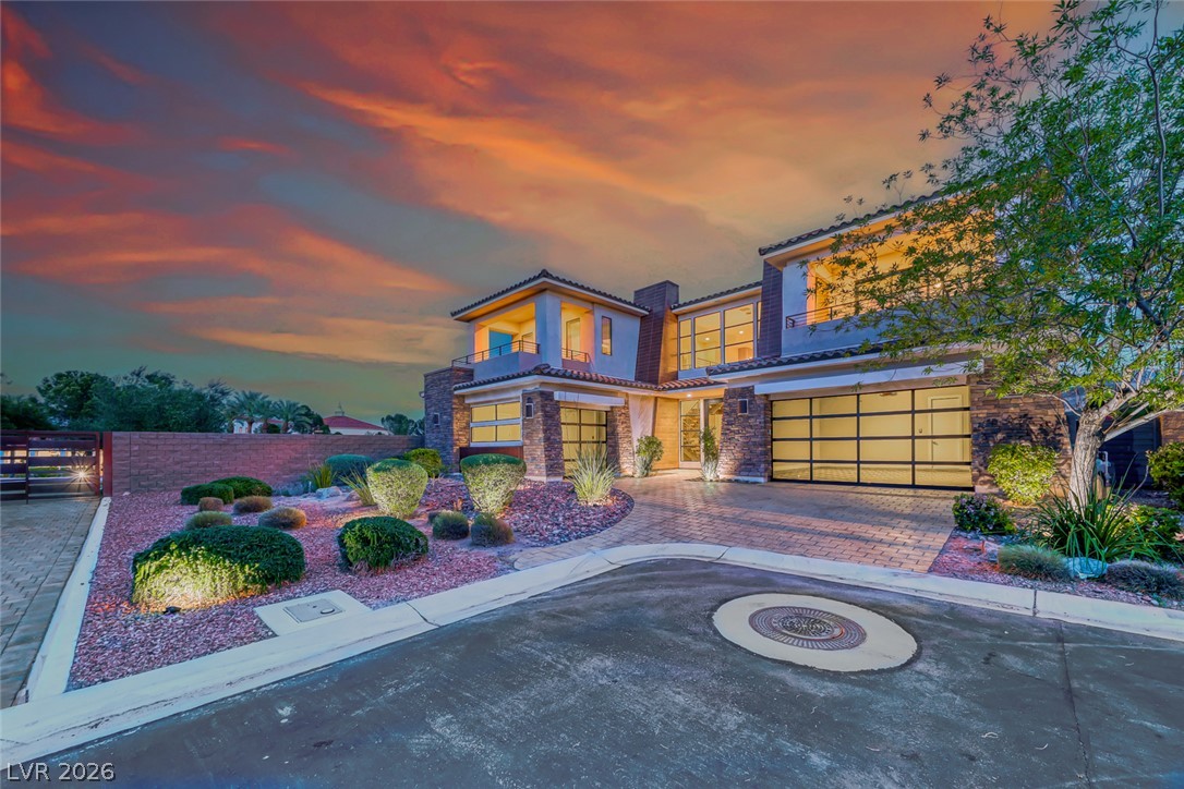 Photo 4 of 72 Bella Lago Avenue