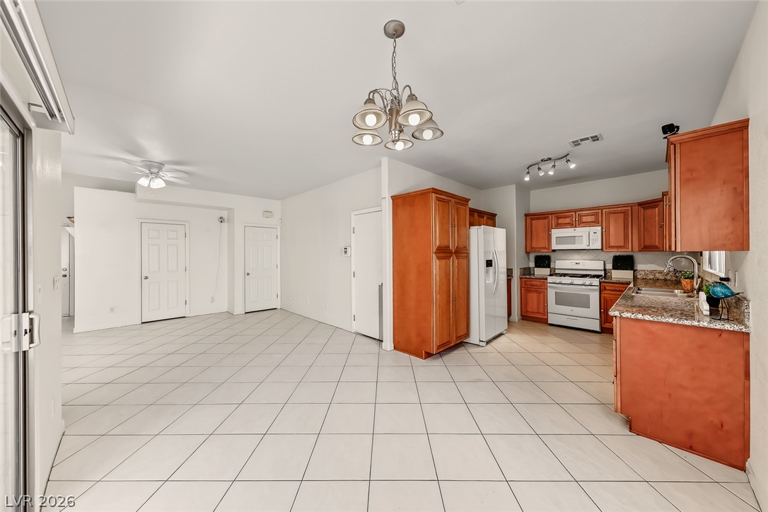 Photo 11 of 37, 5776 Alysheba Court