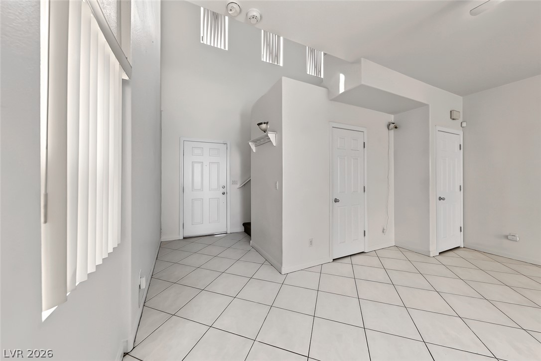 Photo 4 of 5776 Alysheba Court