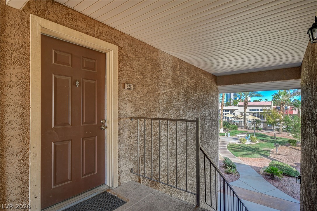 Photo 14 of 47, 5116 River Glen Drive #228