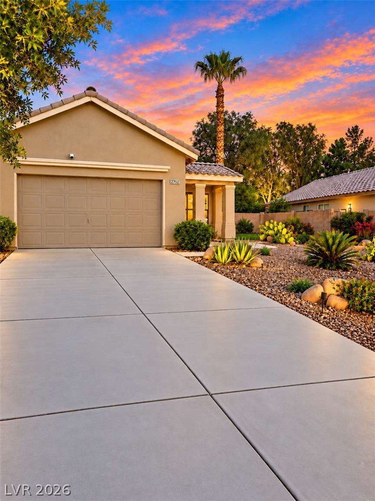 2752 Saigon Drive, Henderson 89052