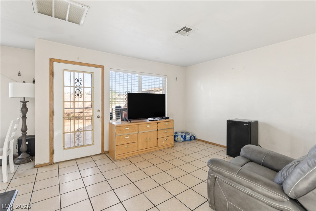 Photo 7 of 30, 4166 Tolkien Avenue