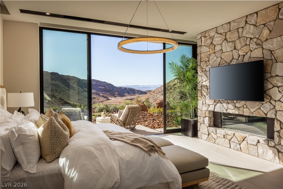 Photo 3 of 16 Kaya Canyon Way #9