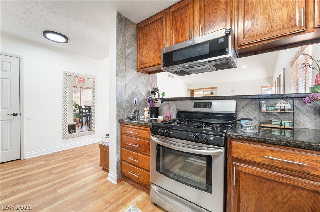 Photo 8 of 30, 8466 Palmada Drive