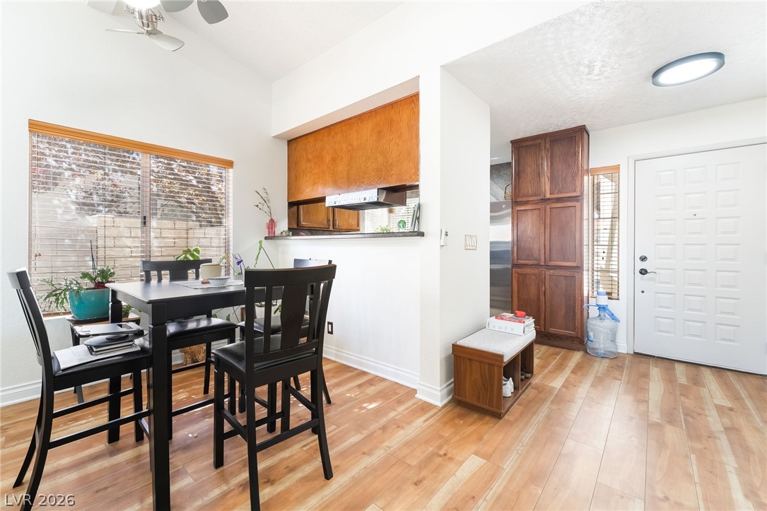 Photo 10 of 30, 8466 Palmada Drive