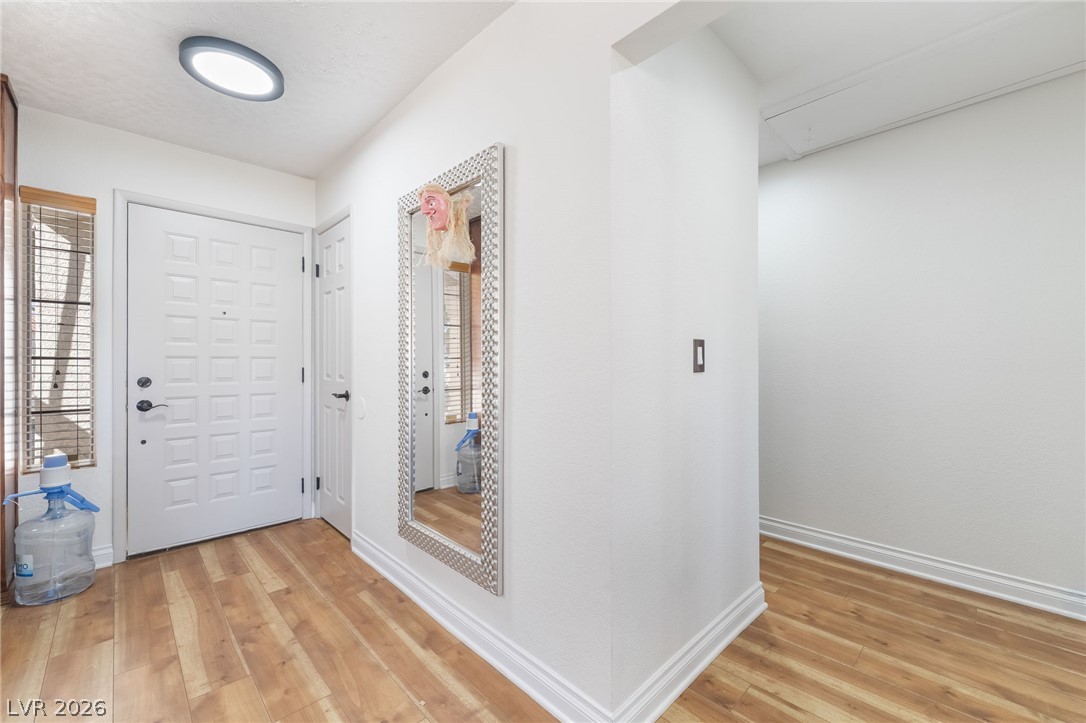 Photo 14 of 30, 8466 Palmada Drive