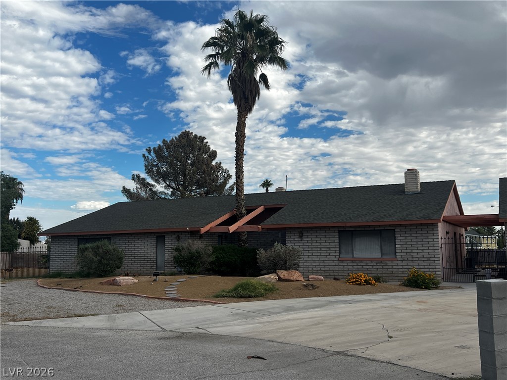 6920 Edna Avenue, Las Vegas 89117