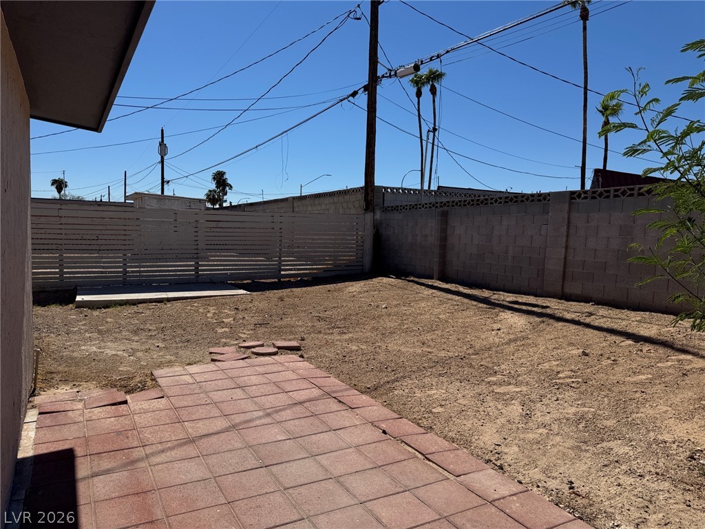 Photo 36 of 40, 1504 Ardmore Street