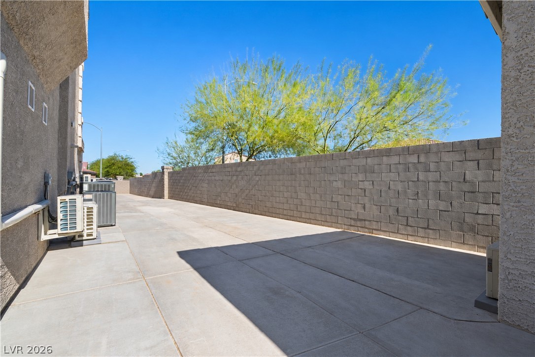 Photo 47 of 93, 10749 Aphrodite Street