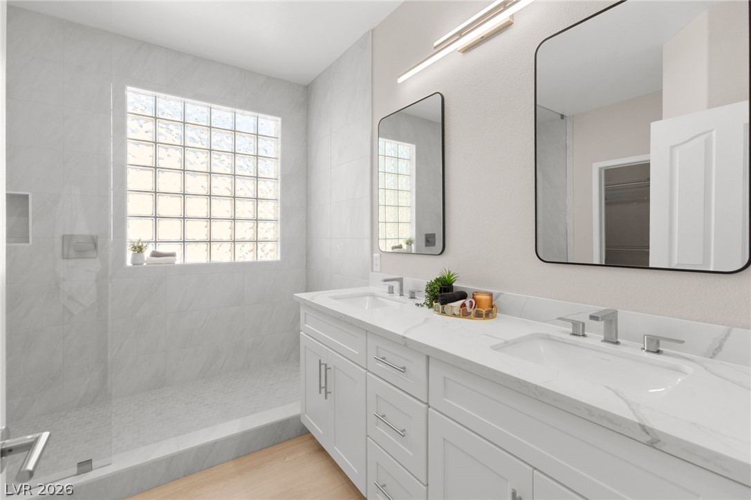 Photo 5 of 2100 Burtonsville Drive