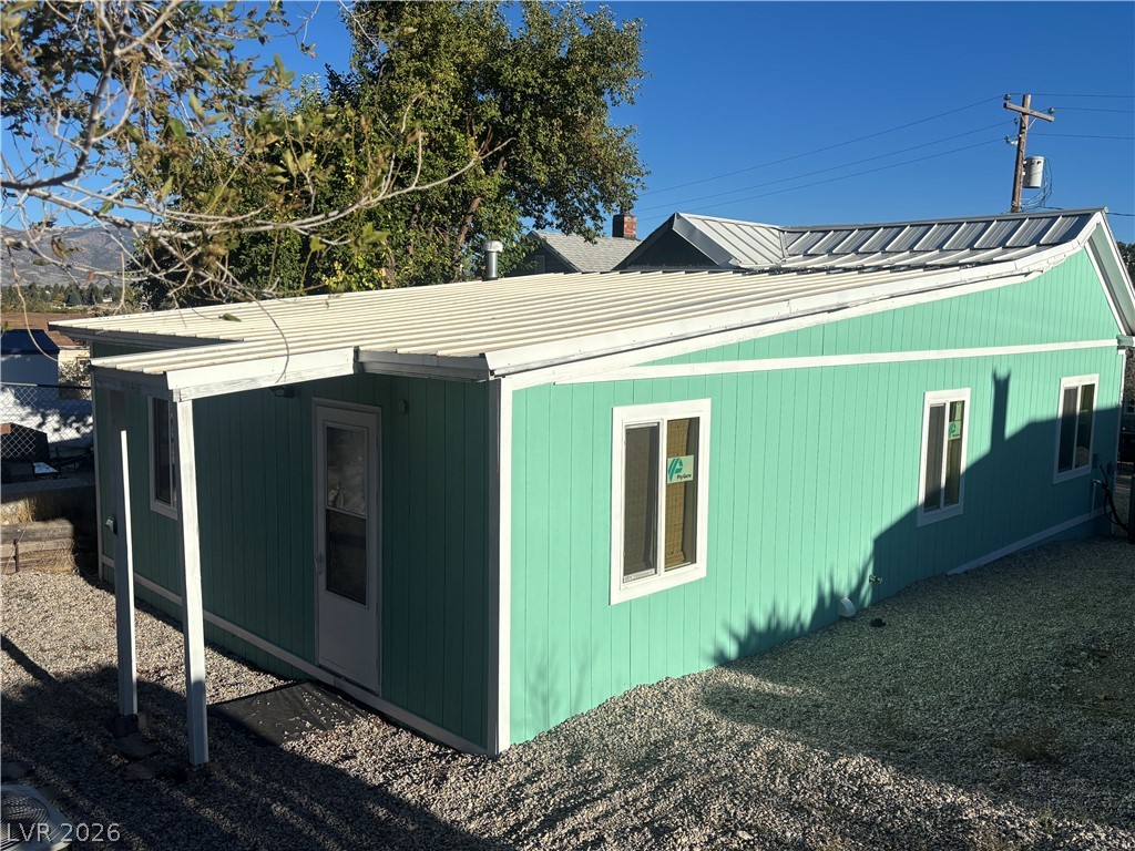 Photo 4 of 734 Ely Street