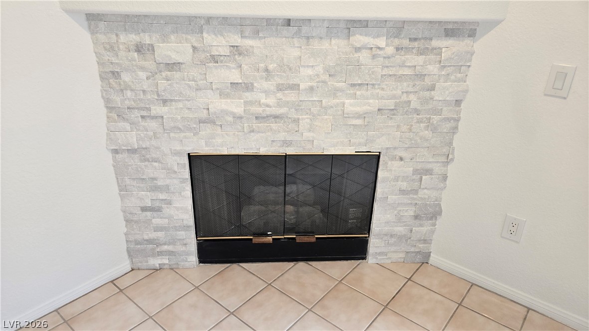 Photo 8 of 37, 3320 S Fort Apache Road #128