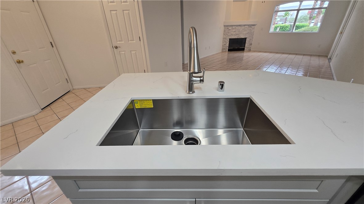 Photo 9 of 37, 3320 S Fort Apache Road #128