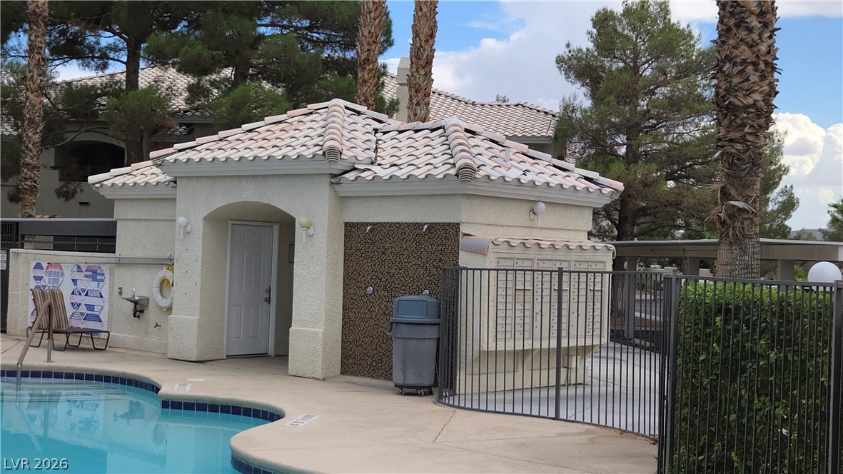 Photo 26 of 37, 3320 S Fort Apache Road #128