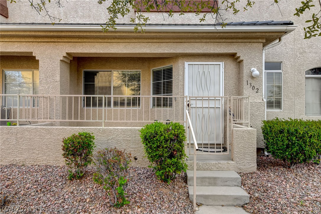 1302 Dusty Creek Street, Las Vegas 89128